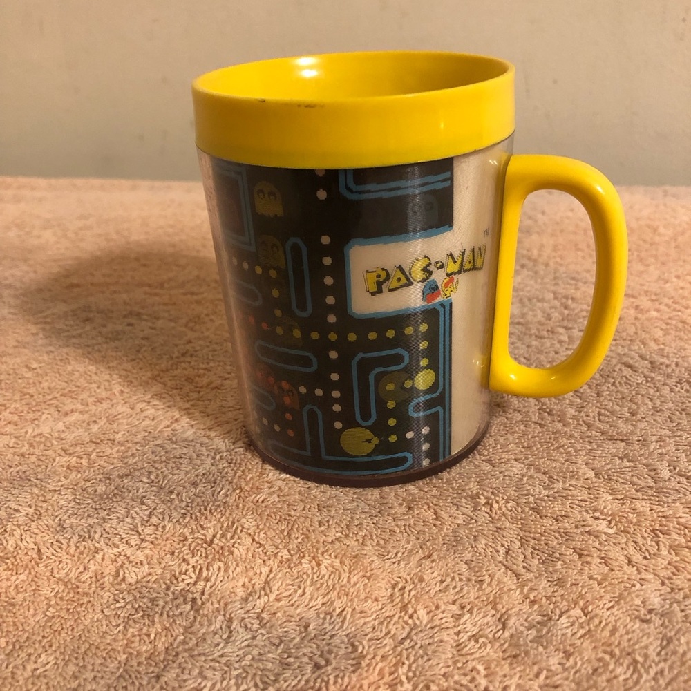 Vintage 1980 Bally Midway Thermo Serve Yellow Pac-Man Plastic Cup